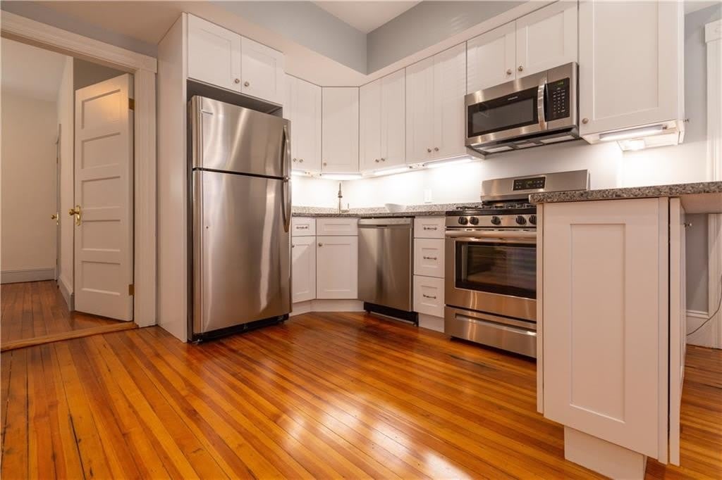 174 Broadway – photo 5
