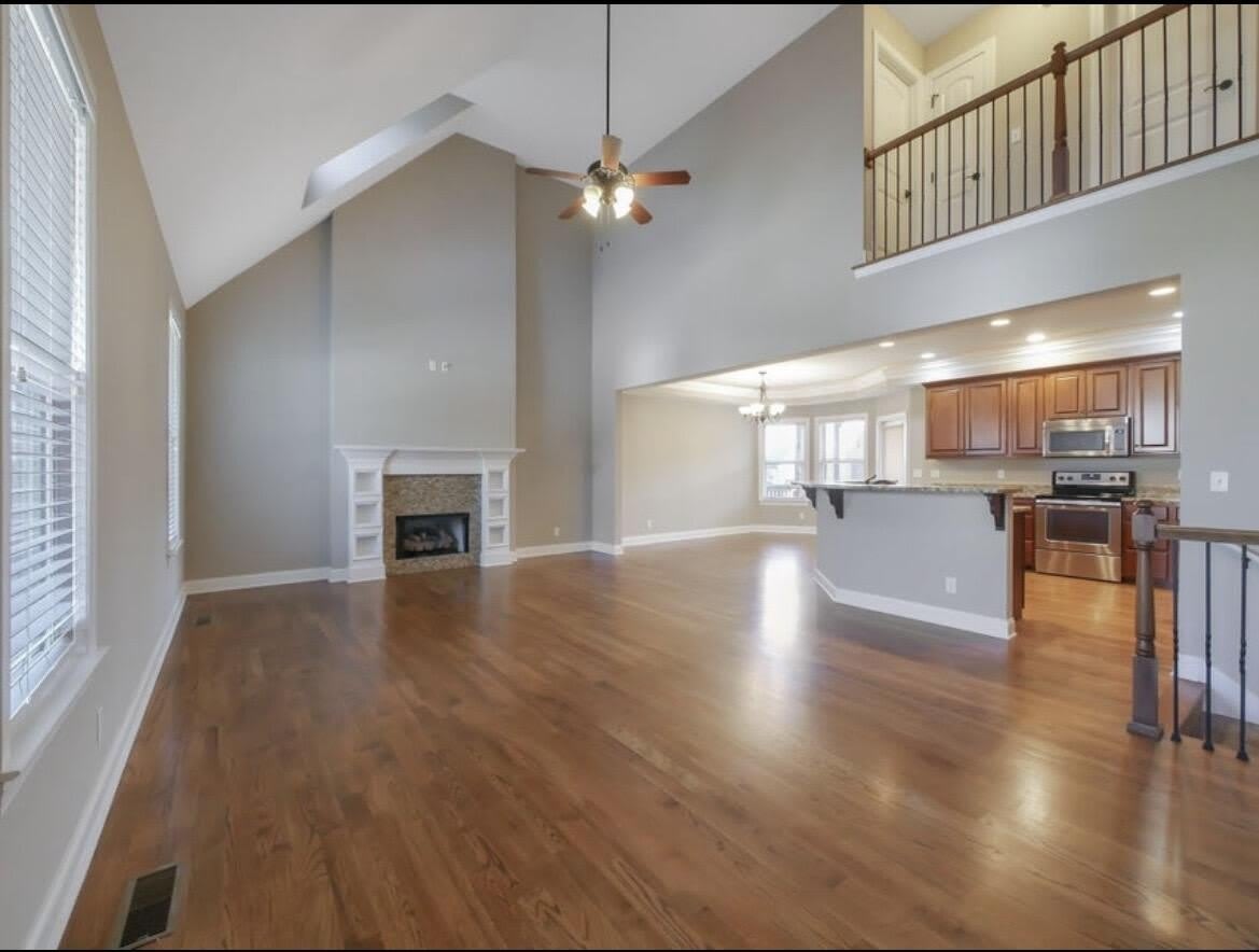 7930 Burgundy Circle – photo 5
