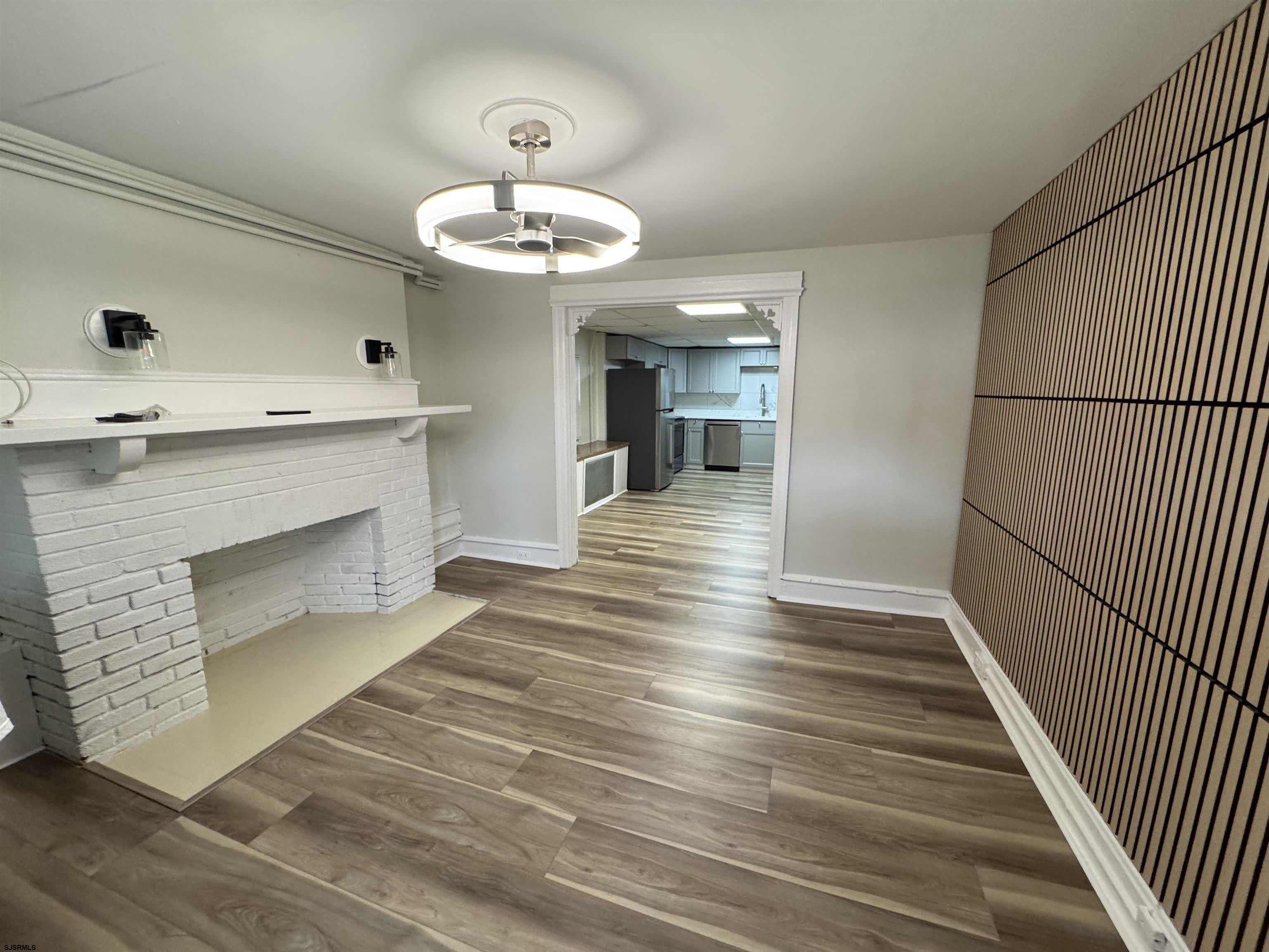 114 N Harvard Ave – photo 3