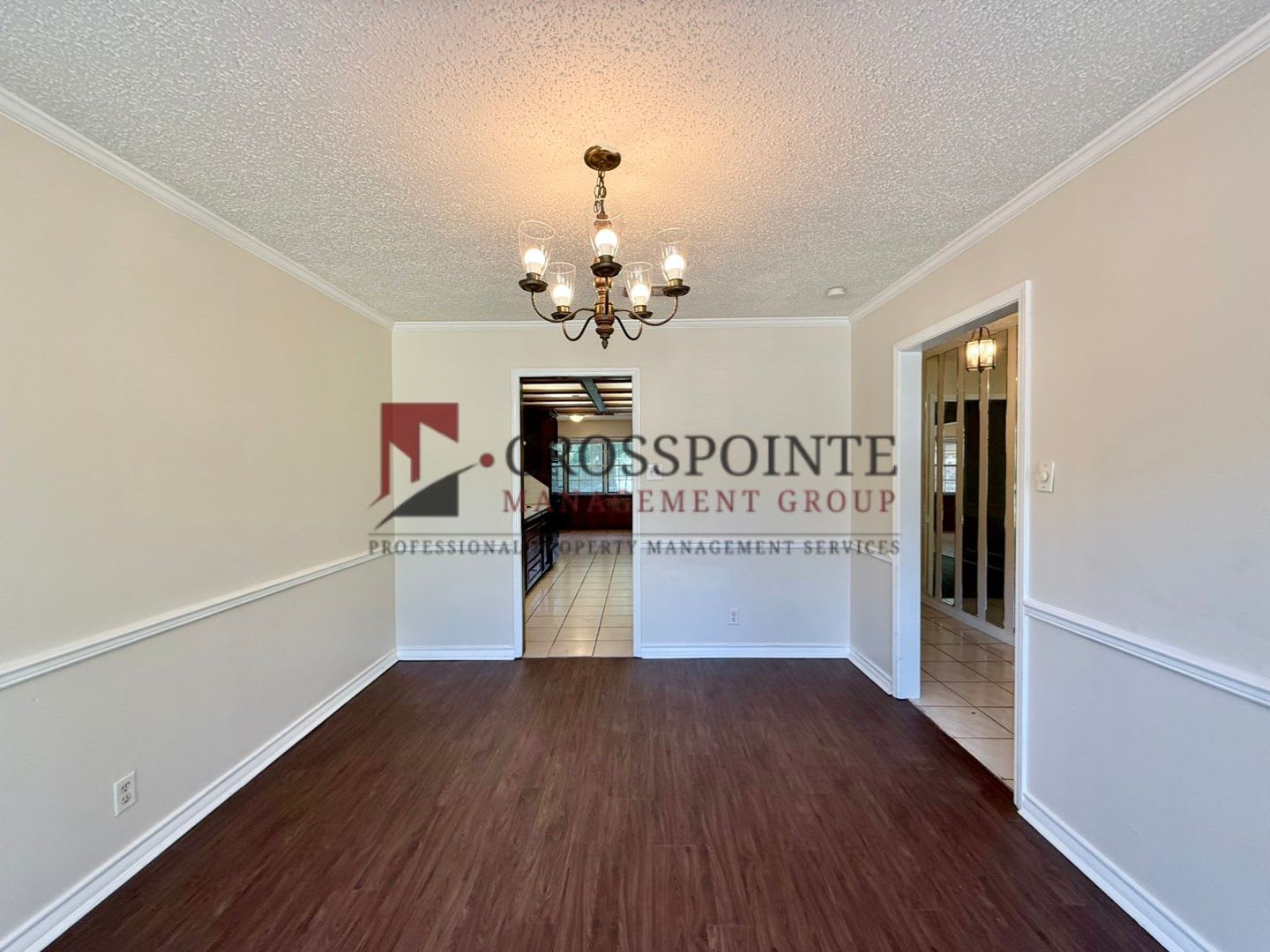 Spacious 4 Bedroom, 2 Bathroom Home! – photo 4