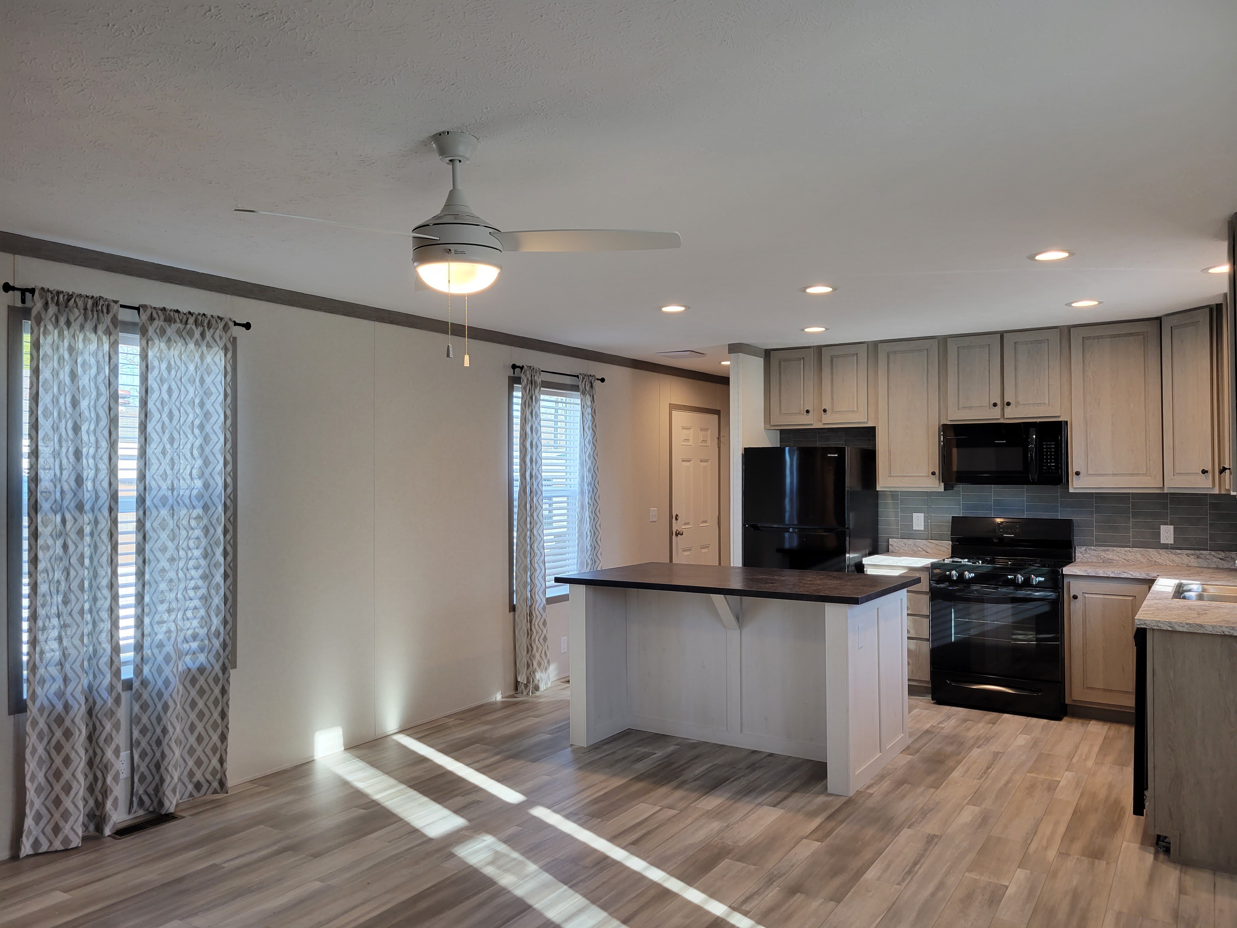435 Kimberly – photo 2