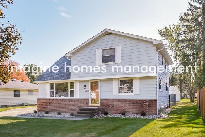 2392 Ashdale Drive – photo 3