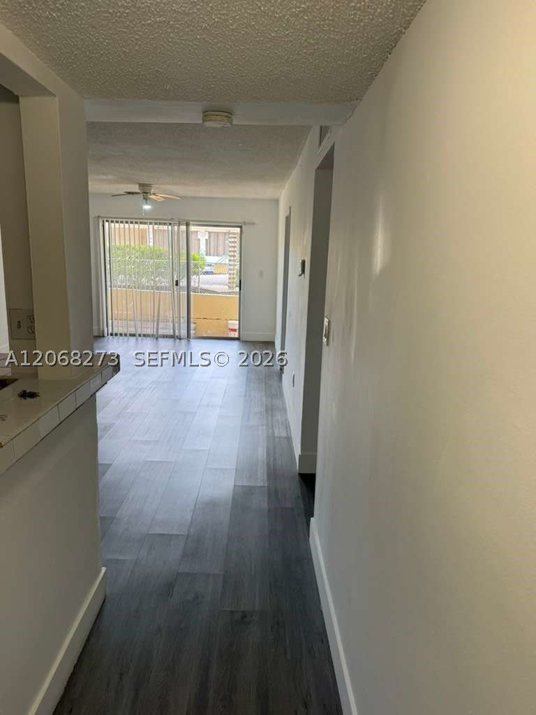 11905 NE 2nd Ave – photo 3