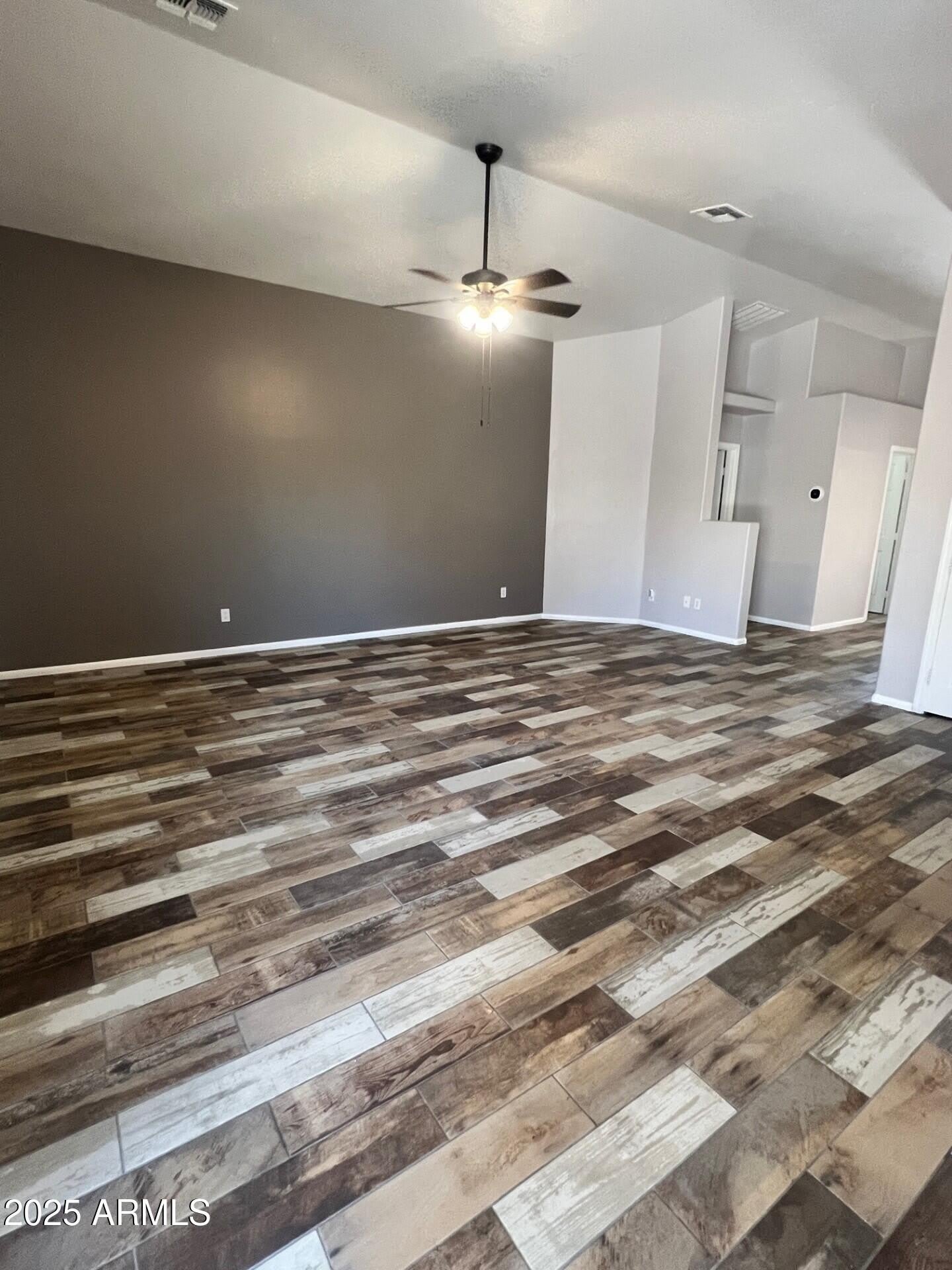 22264 N Kingston Drive – photo 4