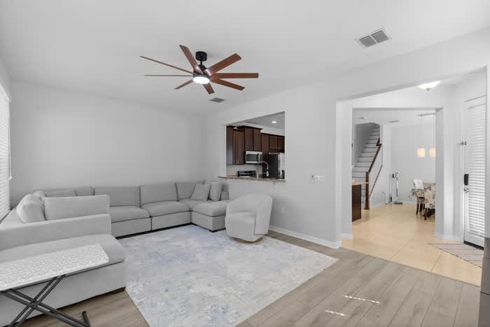 9496 Strongbark Lane – photo 5
