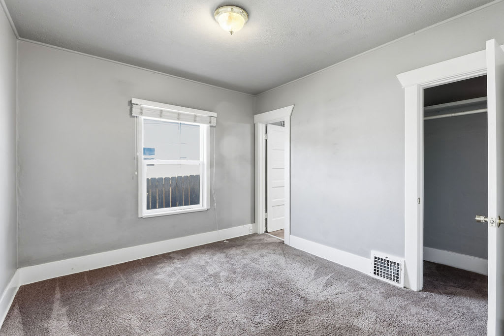 1316 E Carlisle Ave – photo 2