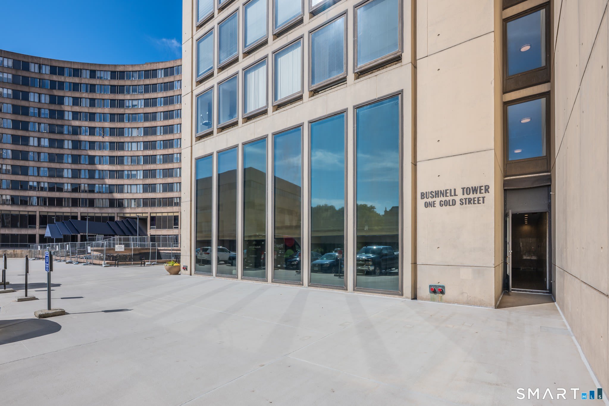 1 Gold Street – photo 4