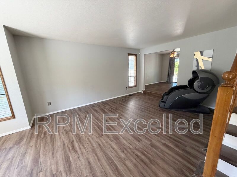 4925 Mill Pond Dr. SE – photo 3