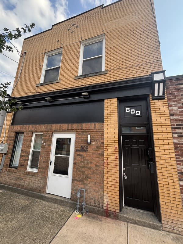 809 Broadway Avenue 2 – photo 2