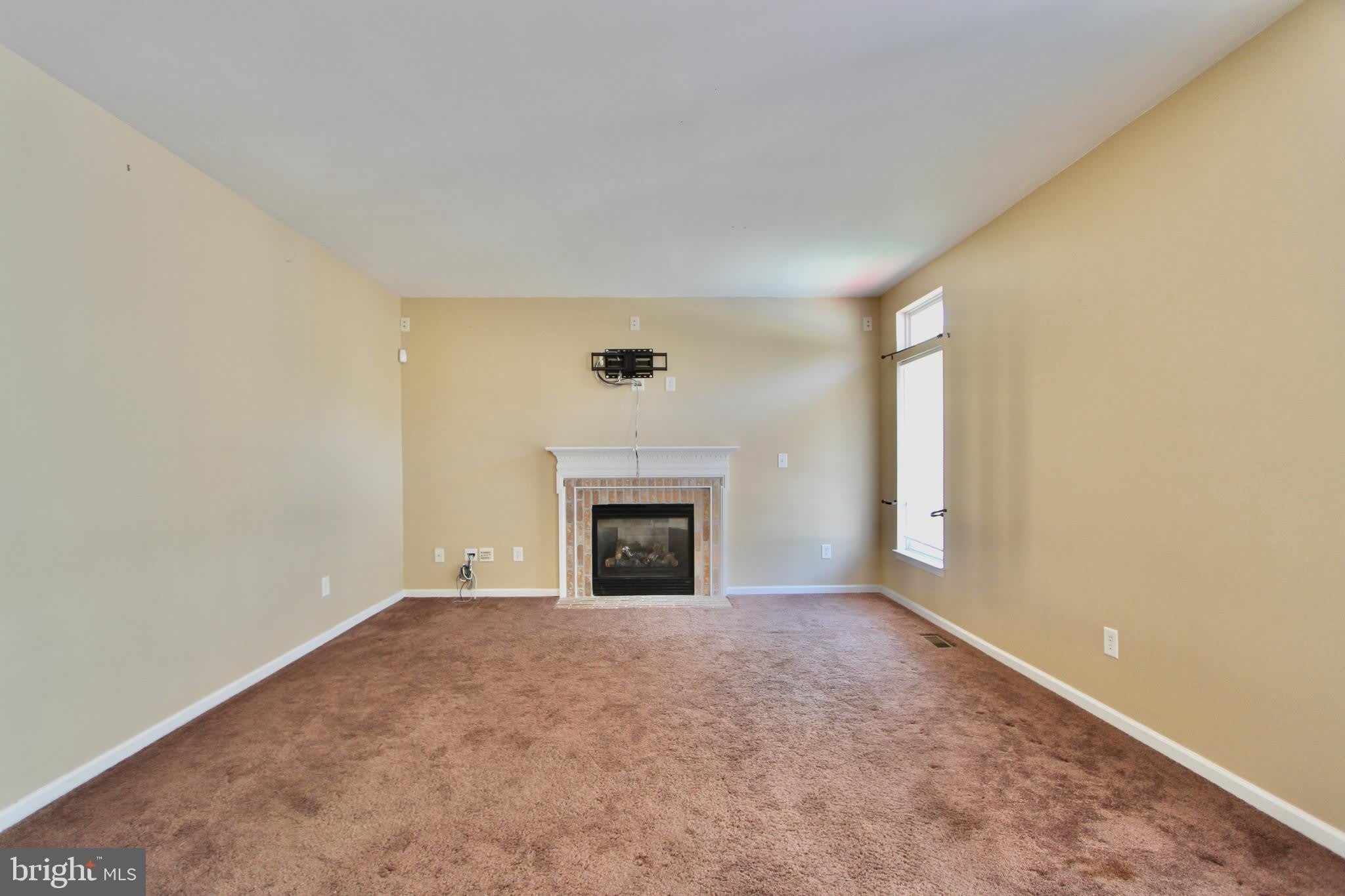 96 SOUTHALL Court – photo 3