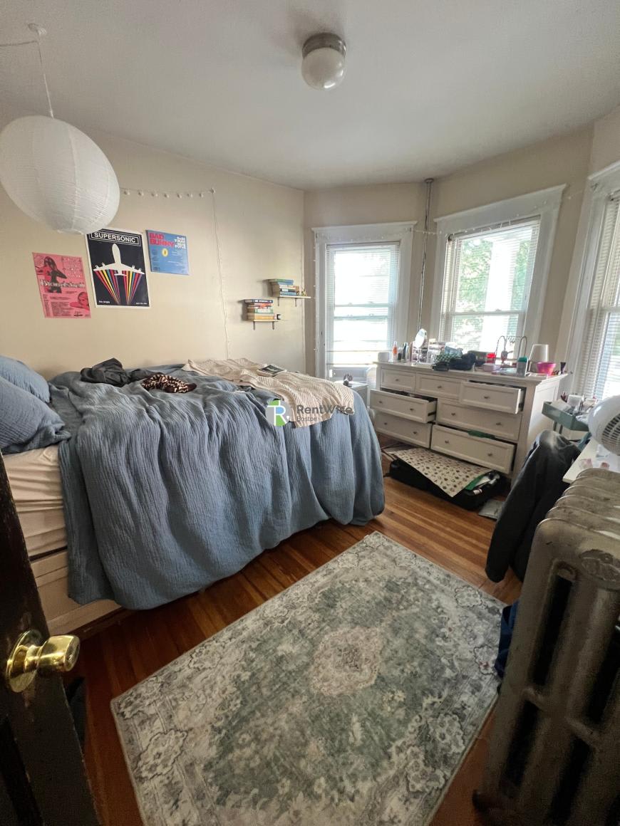 18 Curtis Ave. – photo 4