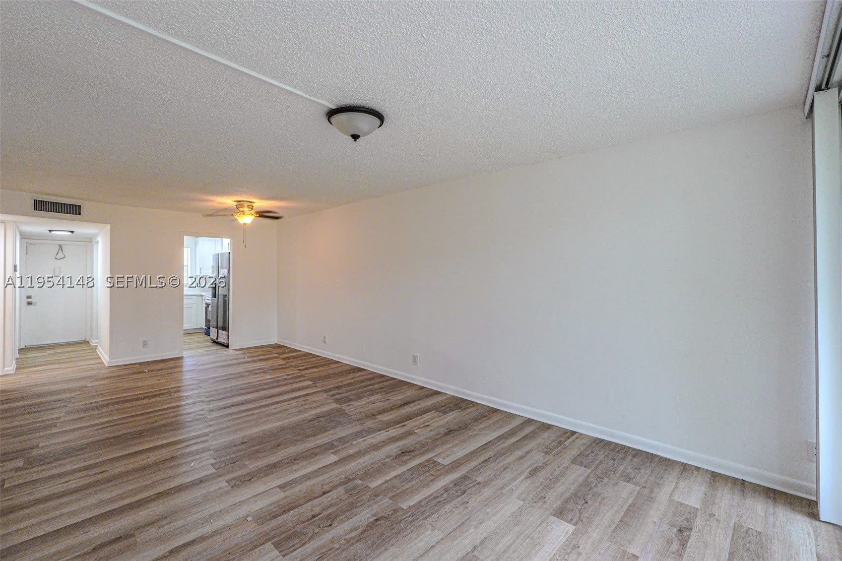 5100 SW 64th Ave – photo 4