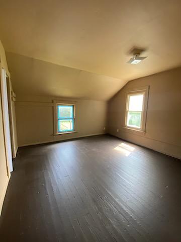 736 New Castle Avenue – photo 4
