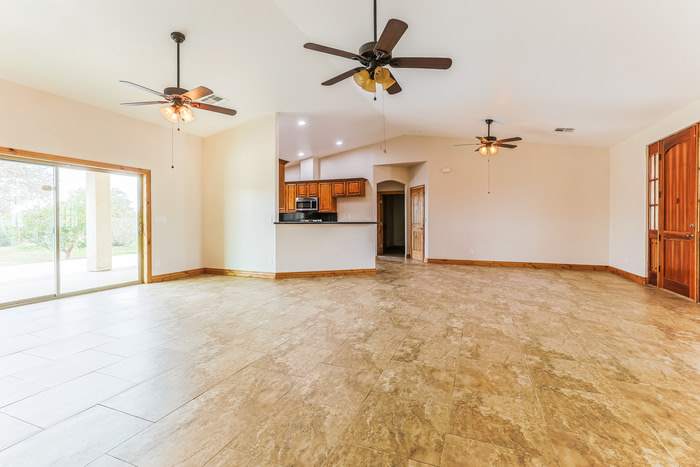 6776 North Overfield Road – photo 3