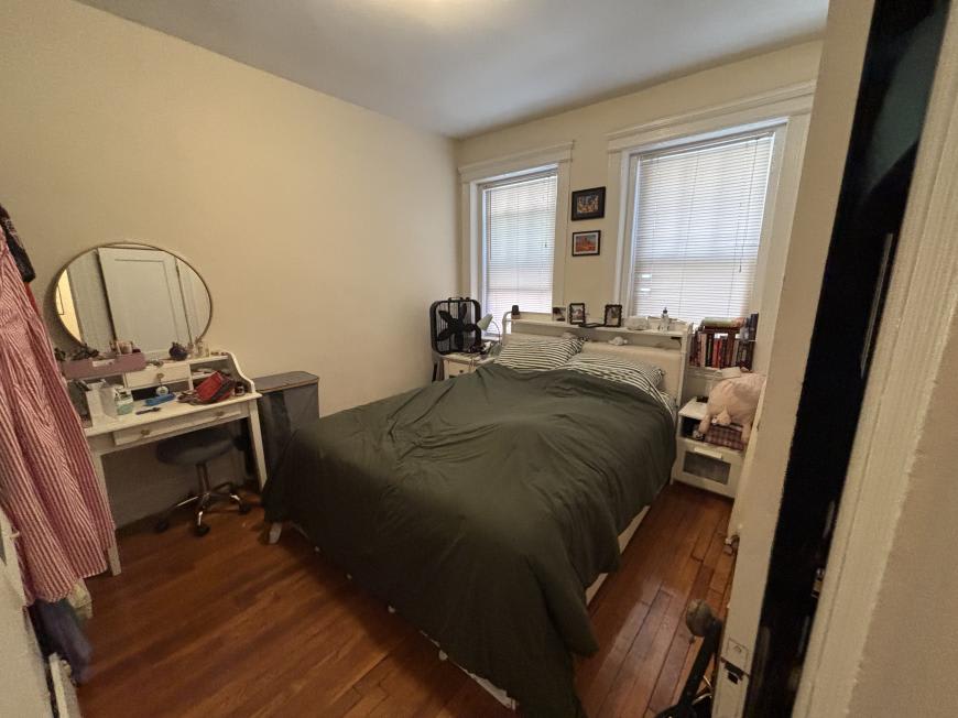 35 Queensberry St. – photo 1