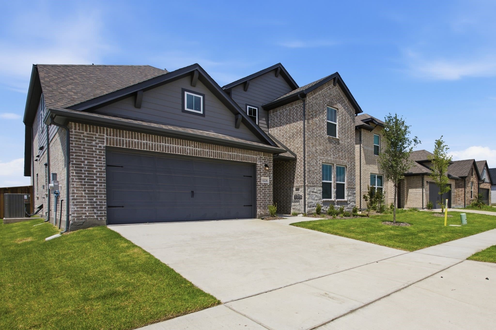 1224 Redcoat Drive – photo 2