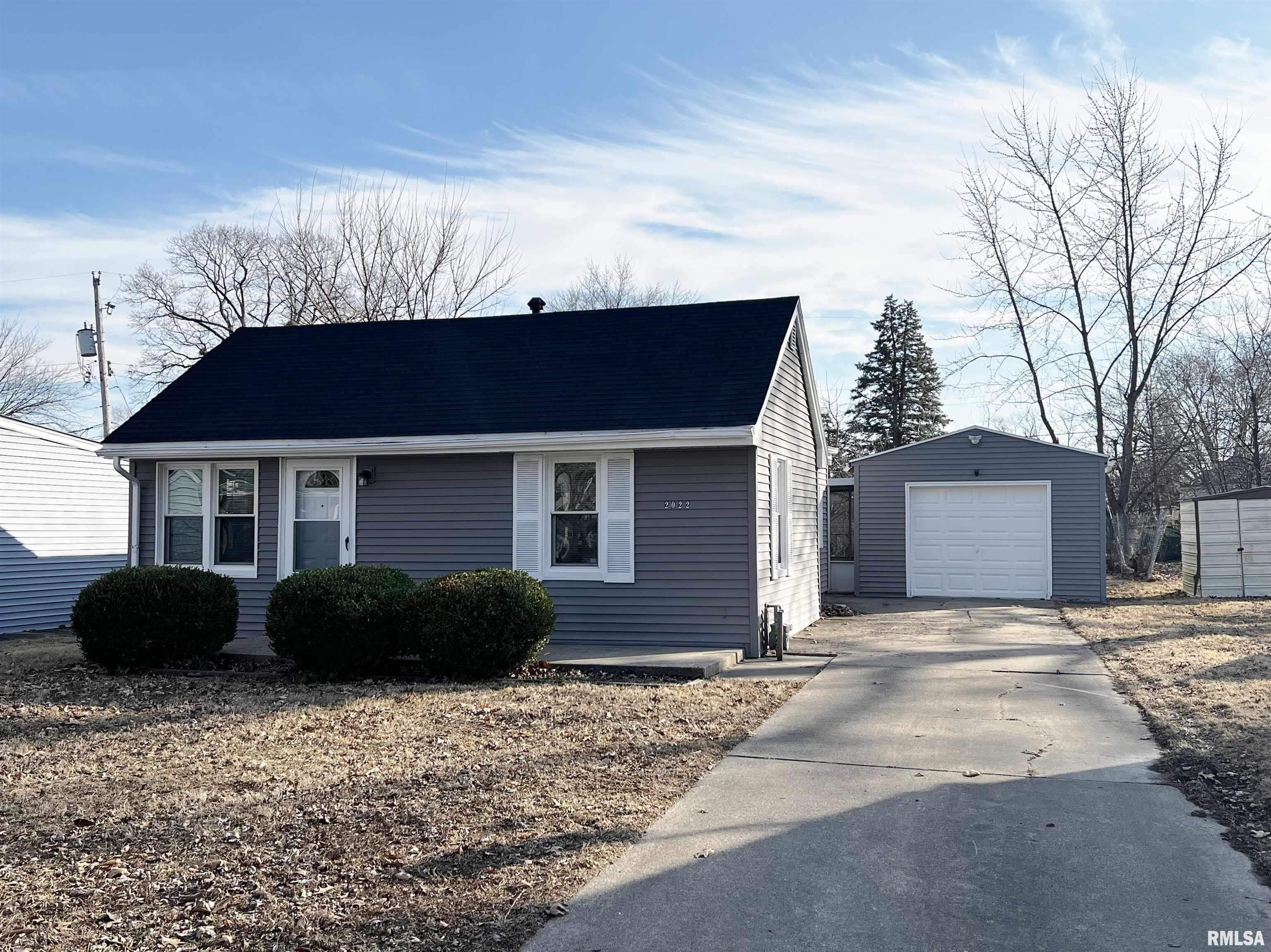 2022 W RICHWOODS Boulevard – photo 3
