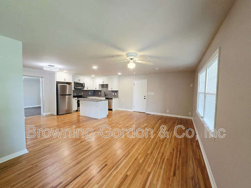 200 Moncrief Avenue – photo 5