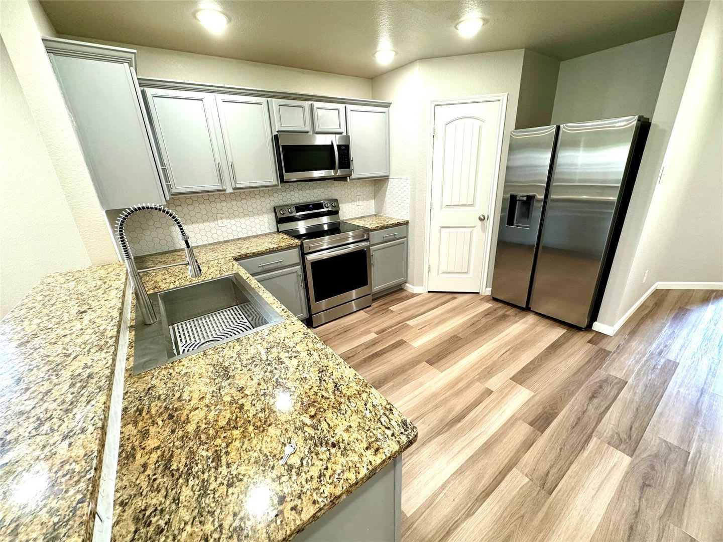 1812 Arbordale Way – photo 3