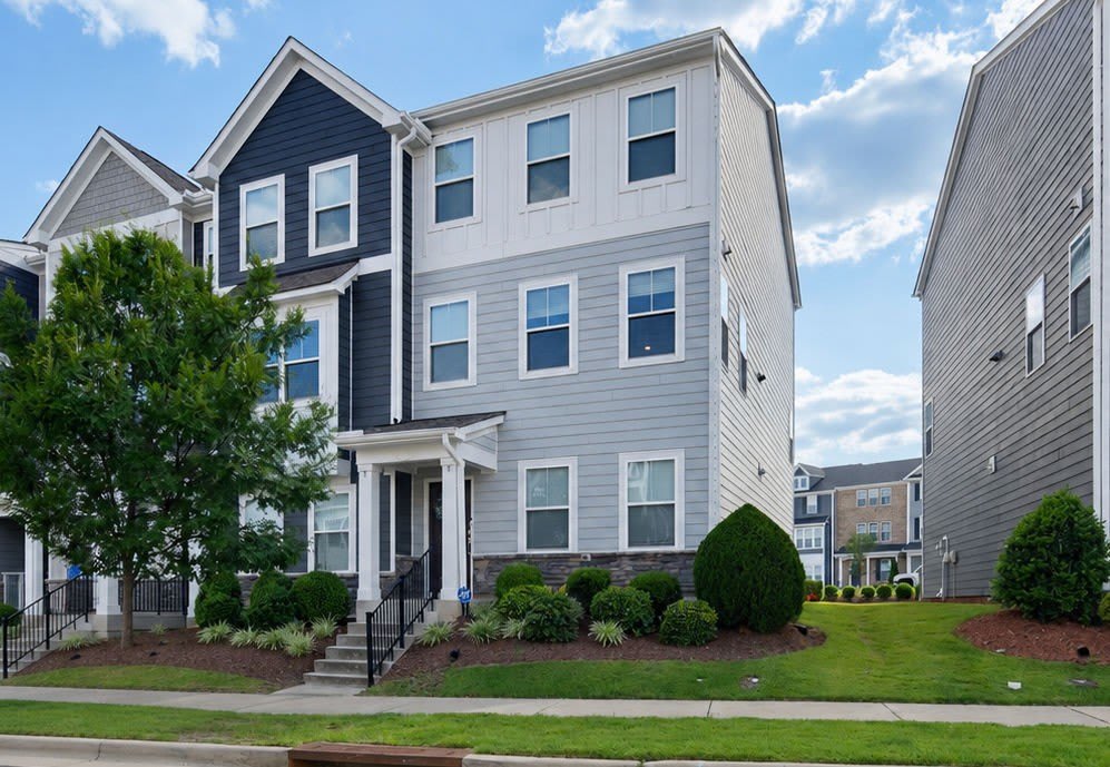 5933 Illuminate Avenue – photo 1