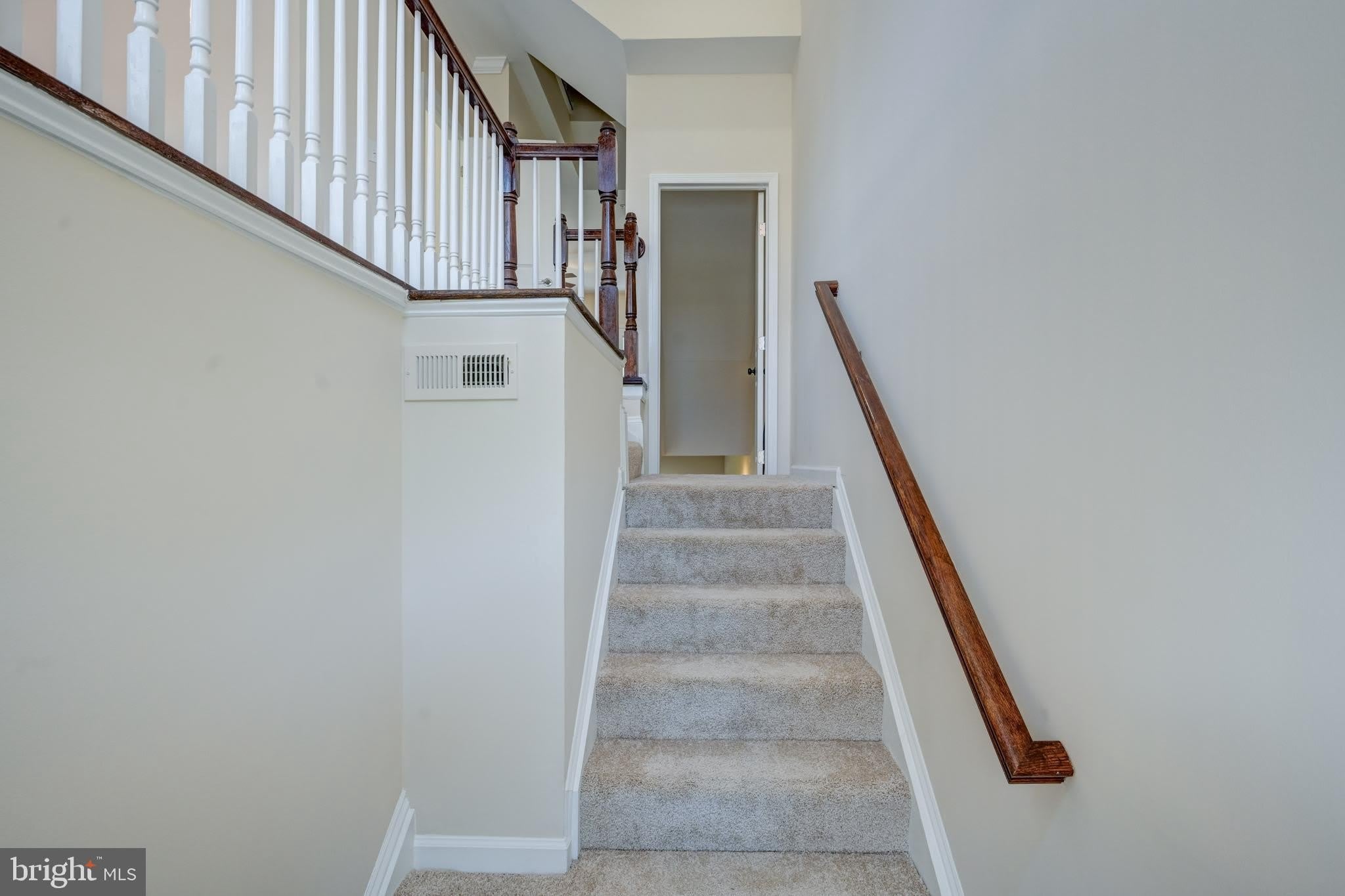 7827 CRYSTAL BROOK Way – photo 4