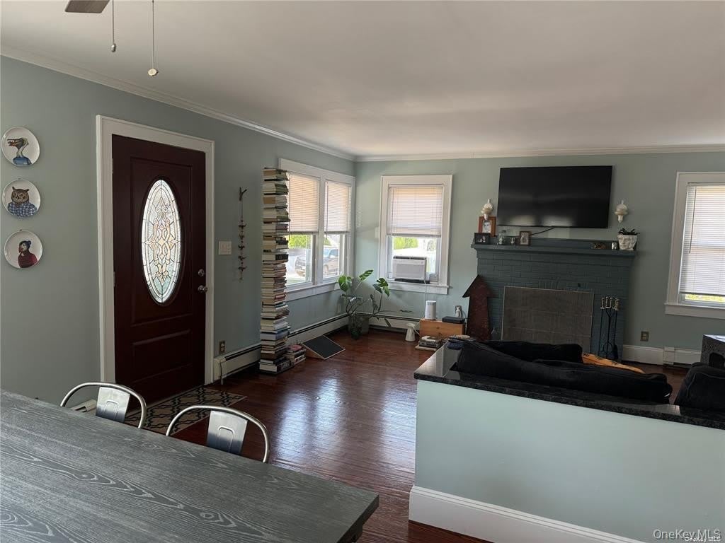38 Clayton Avenue – photo 4