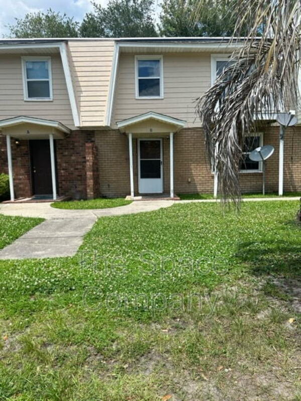 1552 Evergreen Street – photo 1