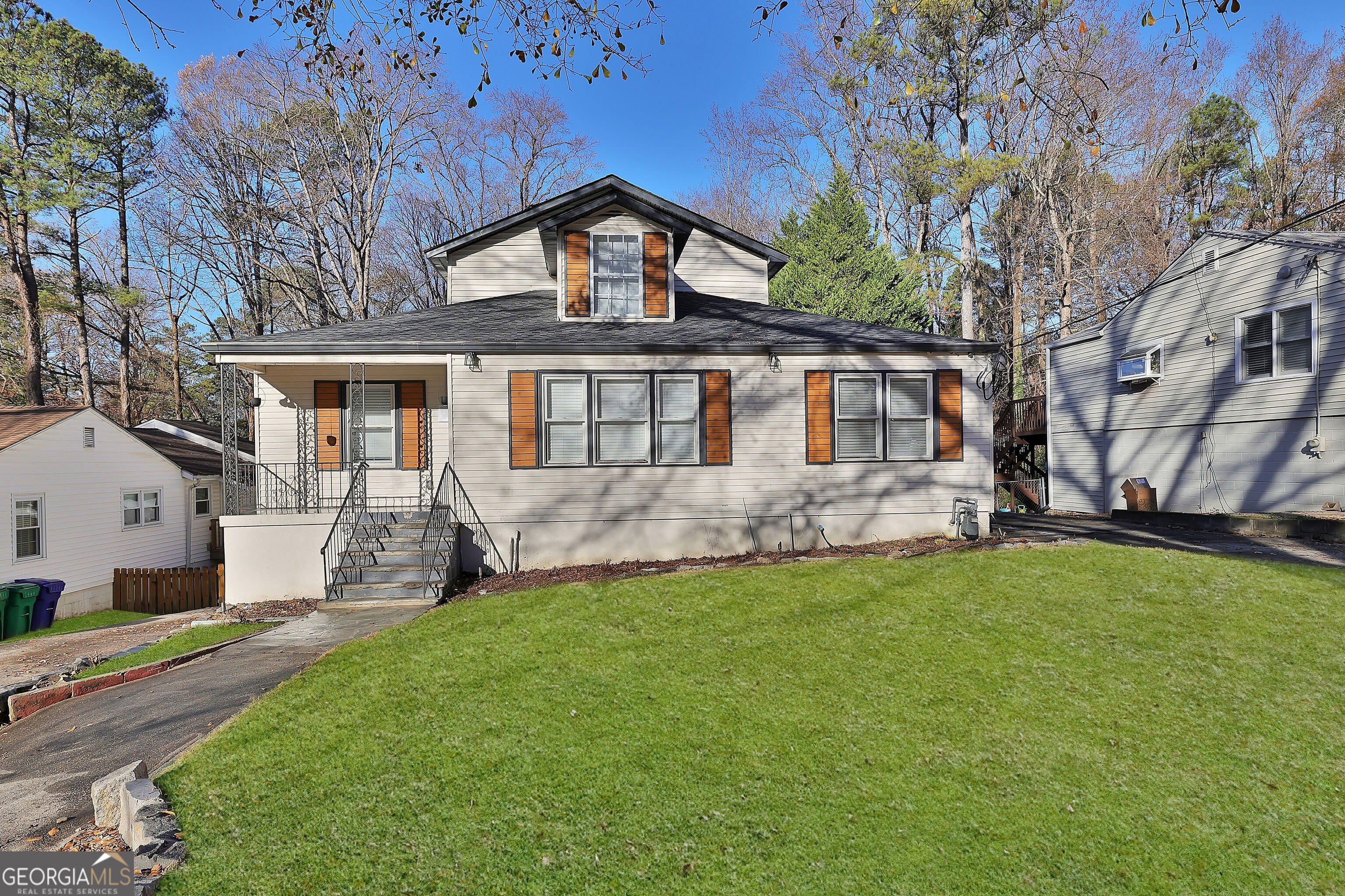 1100 Janes Lane NE – photo 2