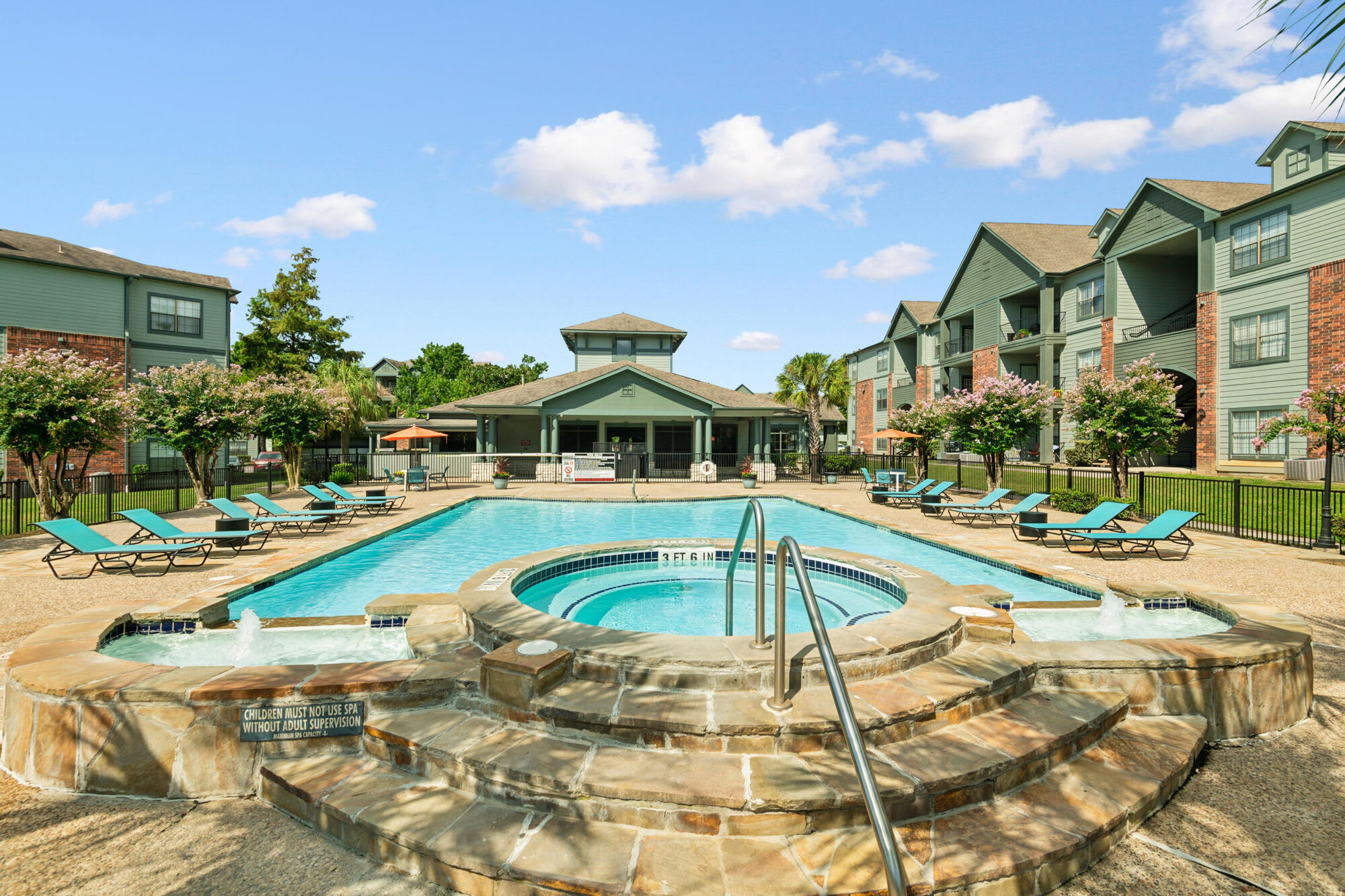 Lakeshore Villas – photo 5