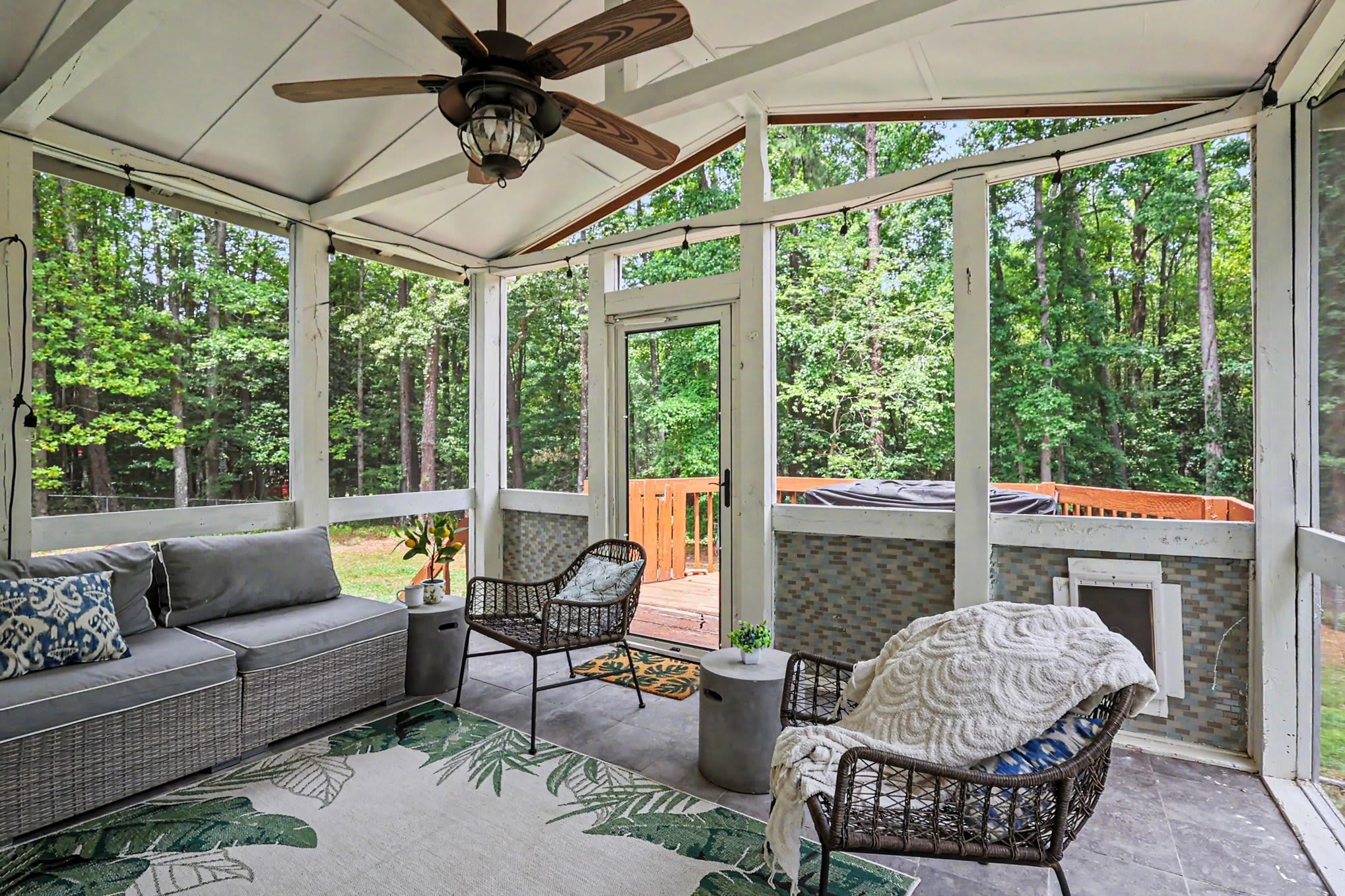 121 Winchester Drive – photo 5