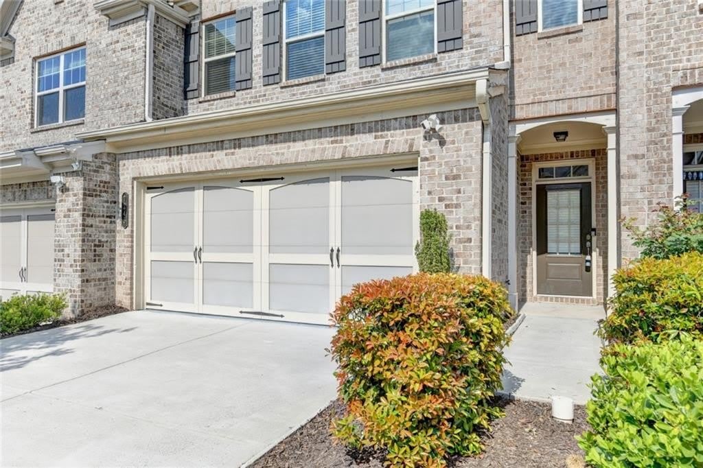 7245 Heritage Oak Court – photo 3