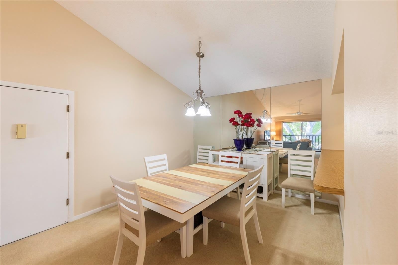 646 BIRD BAY Drive E – photo 2