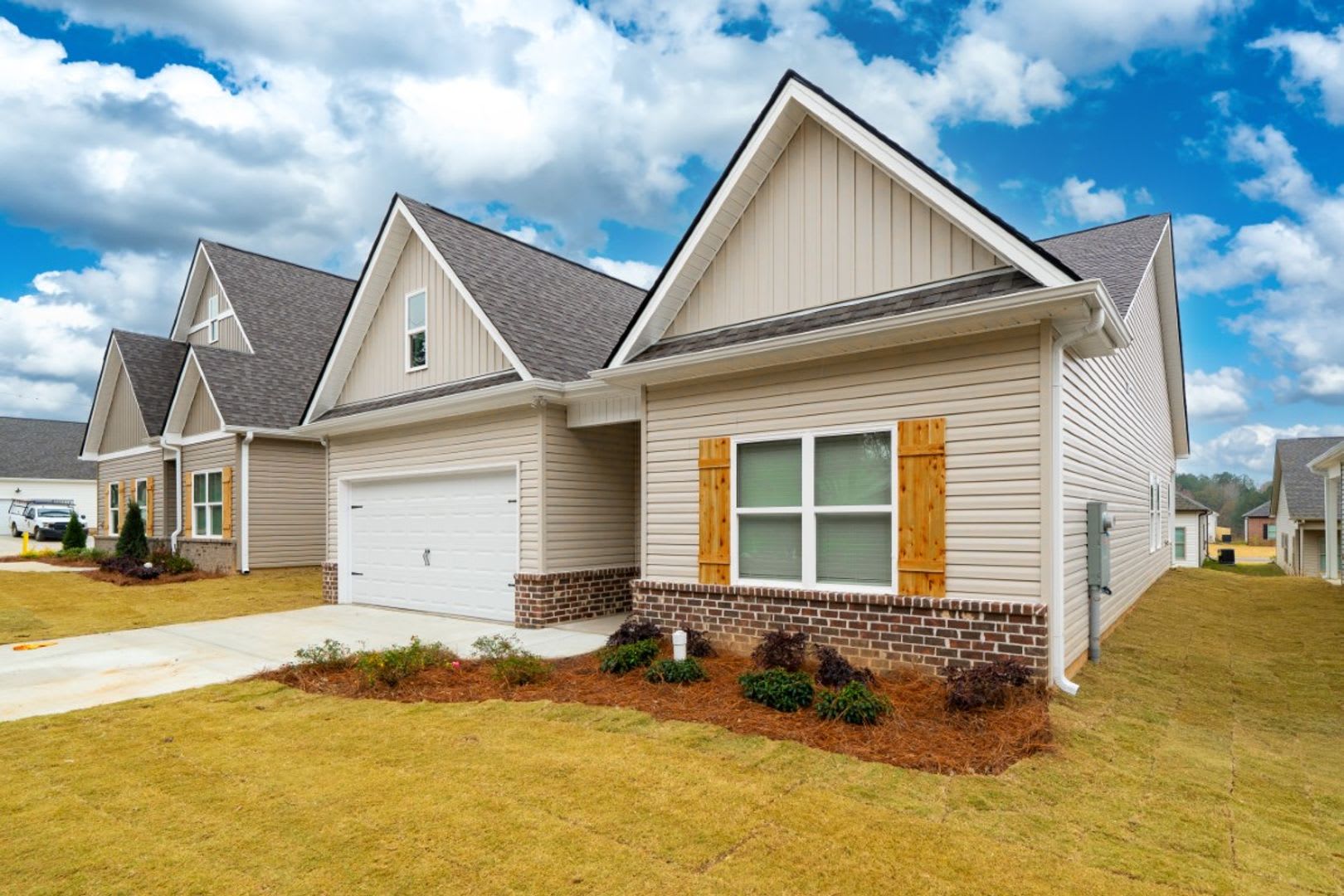 Stunning 3BR/2BA Beauty – Modern Upgrades, Incredible Value & Won't Last Long! – photo 3