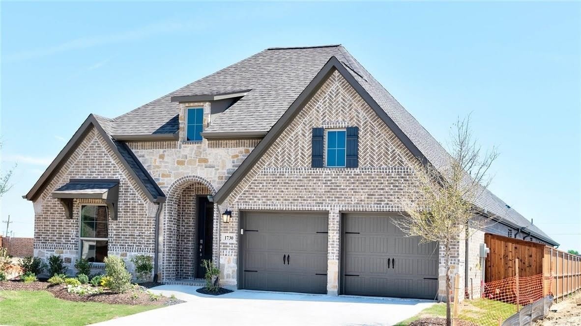 1730 Holmwood Drive – photo 1