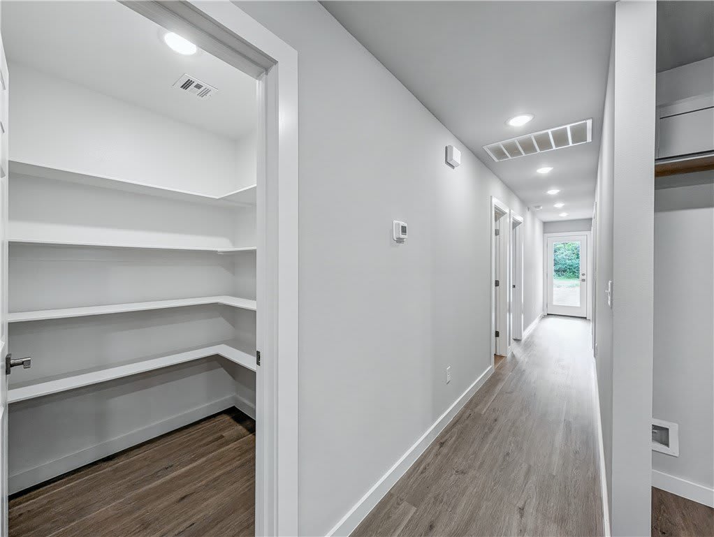 6607 Nw Altus Street – photo 4