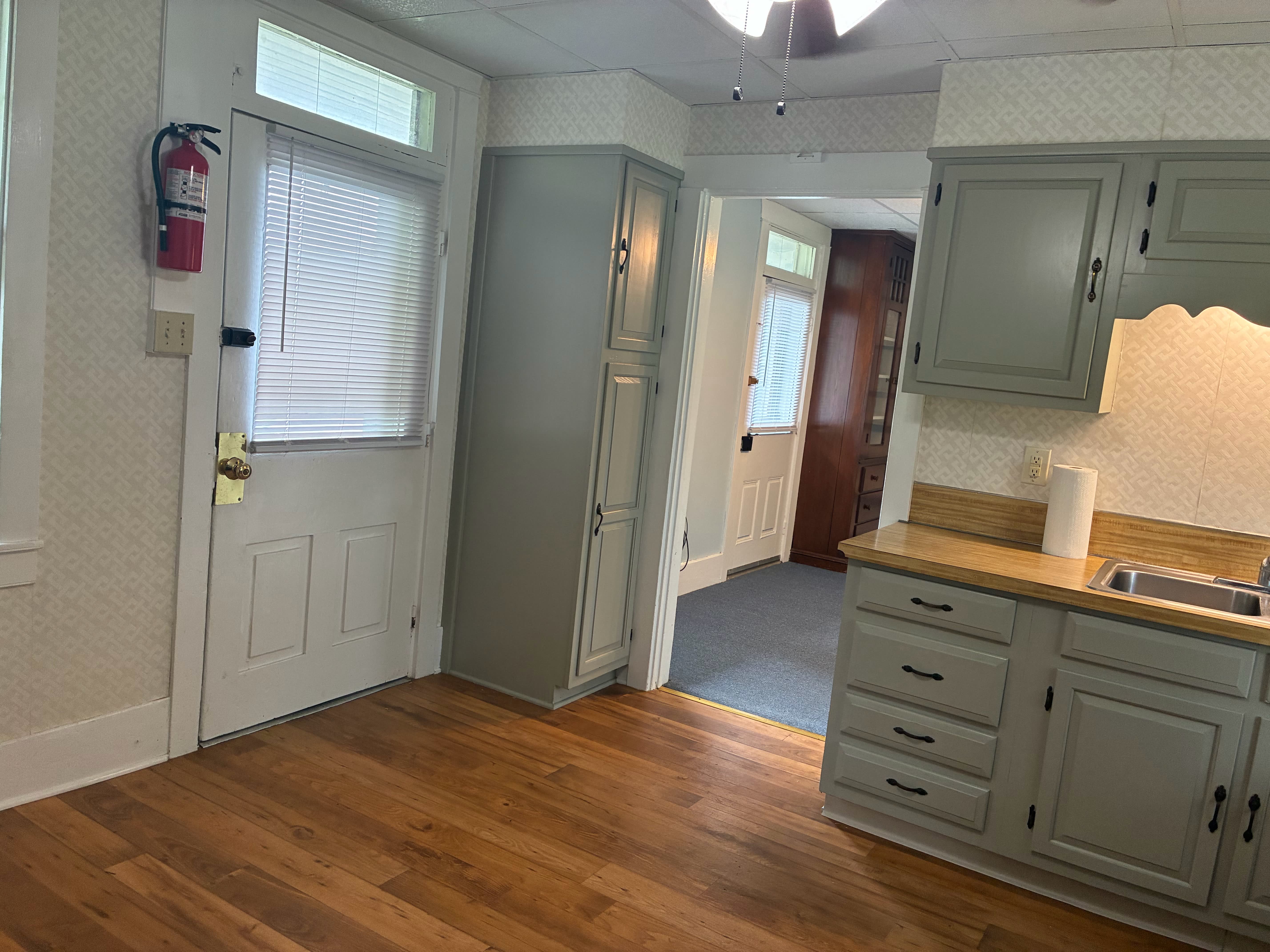 164 South River Street – photo 3