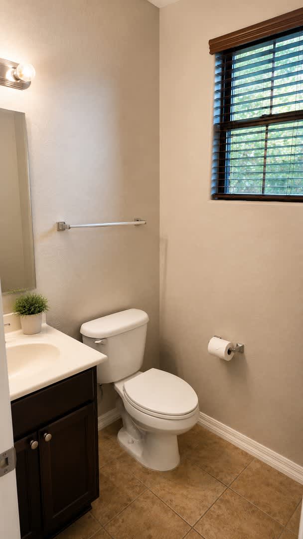 Beautiful 3 Bedroom Home In Power Ranch – photo 4