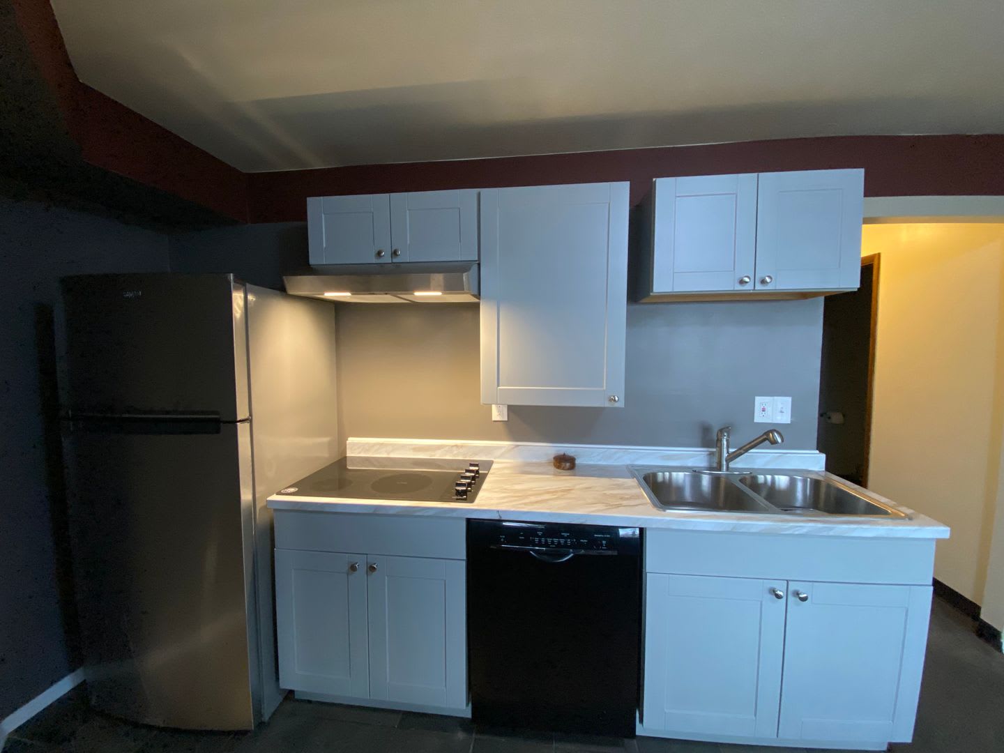 2 Bedroom 1 Bath In The Dalles With Columbia River Views – photo 4