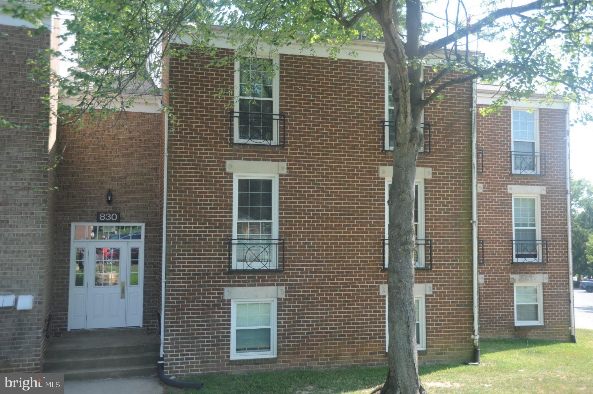 830 QUINCE ORCHARD Boulevard – photo 1