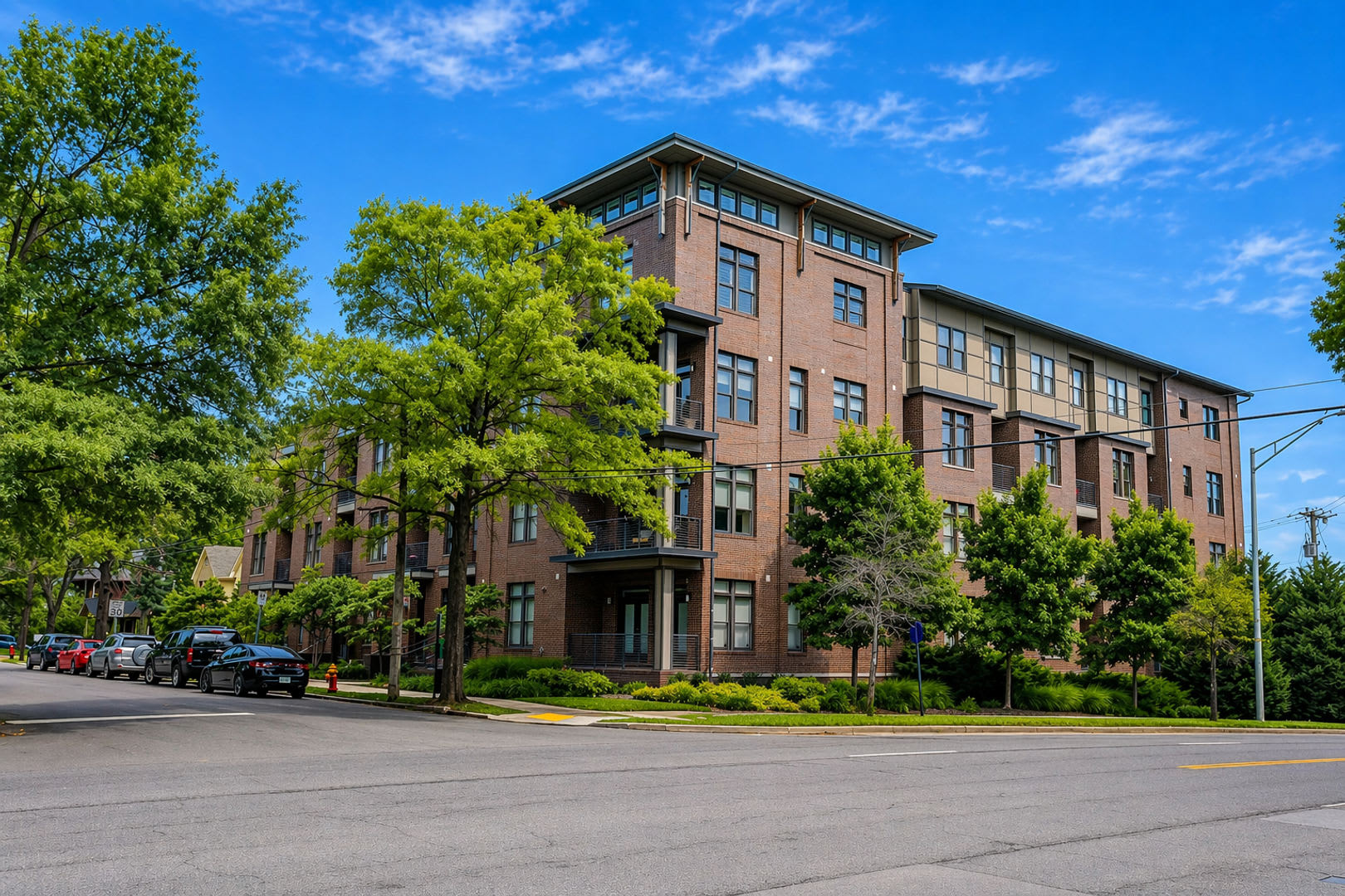 1 Bedroom, 1 Bathroom Condo w/ Secure Parking Garage – photo 1