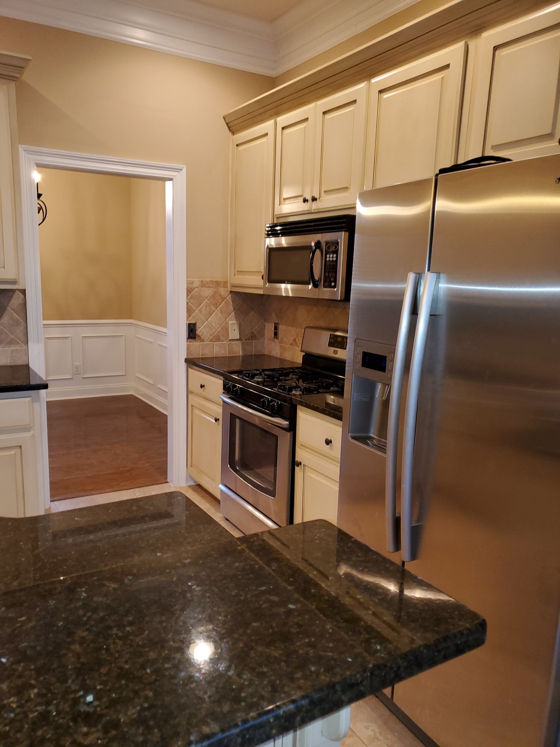 9737 Faversham Court – photo 5