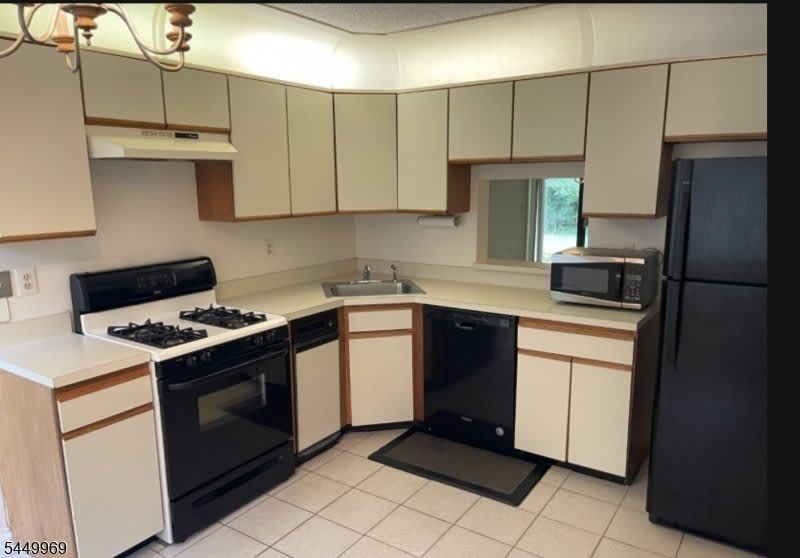 439 Penns Way – photo 2