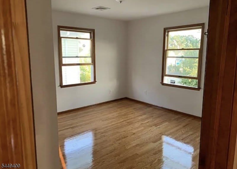 648 Summer St – photo 5