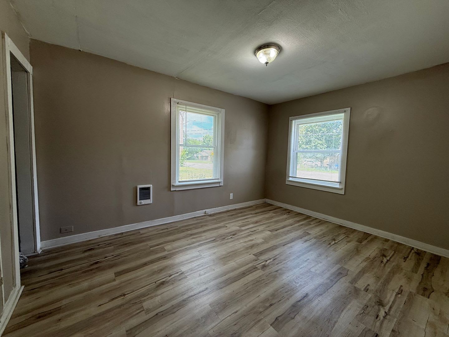 2 Bedroom/1 Bath – photo 4
