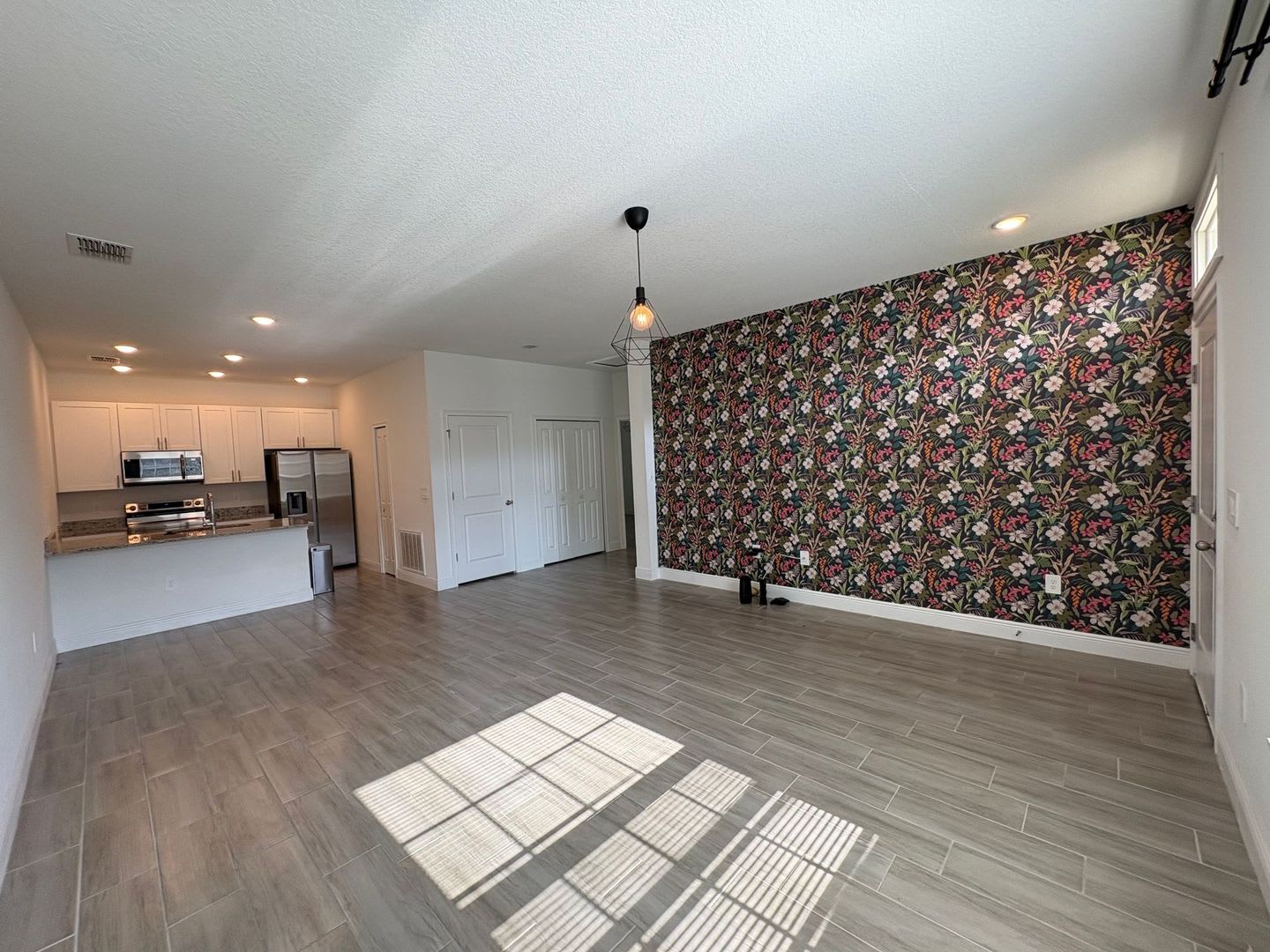 Charming 2BR/2BA Home in Poinciana – Modern Comfort, Spacious Living & Move-In Ready! – photo 3
