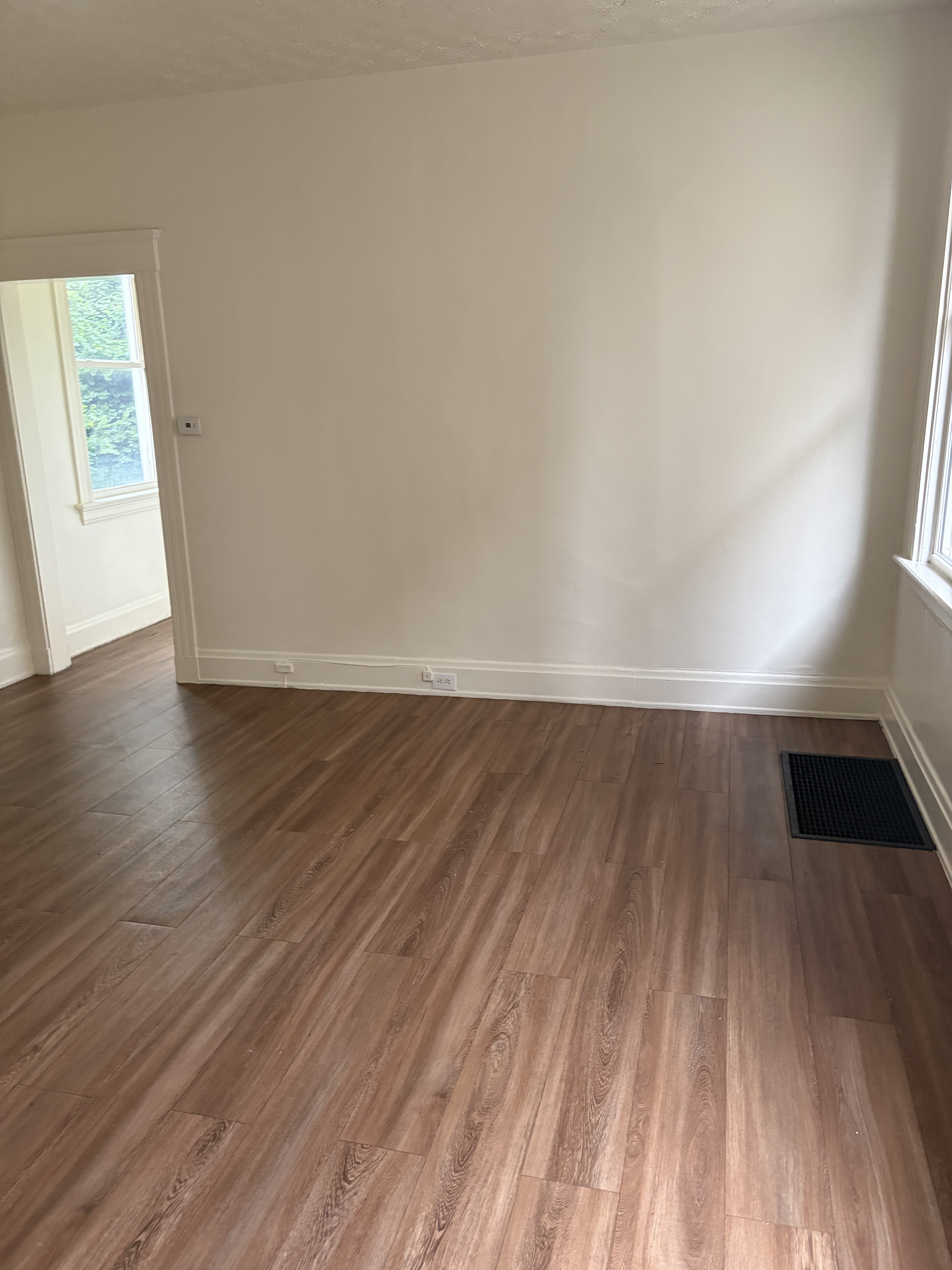 3754 Warsaw Ave – photo 2