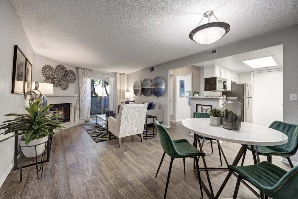 Waterfield Court Apartment Homes – photo 4