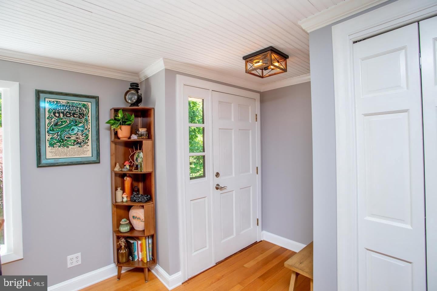 305 Tower Road – photo 2