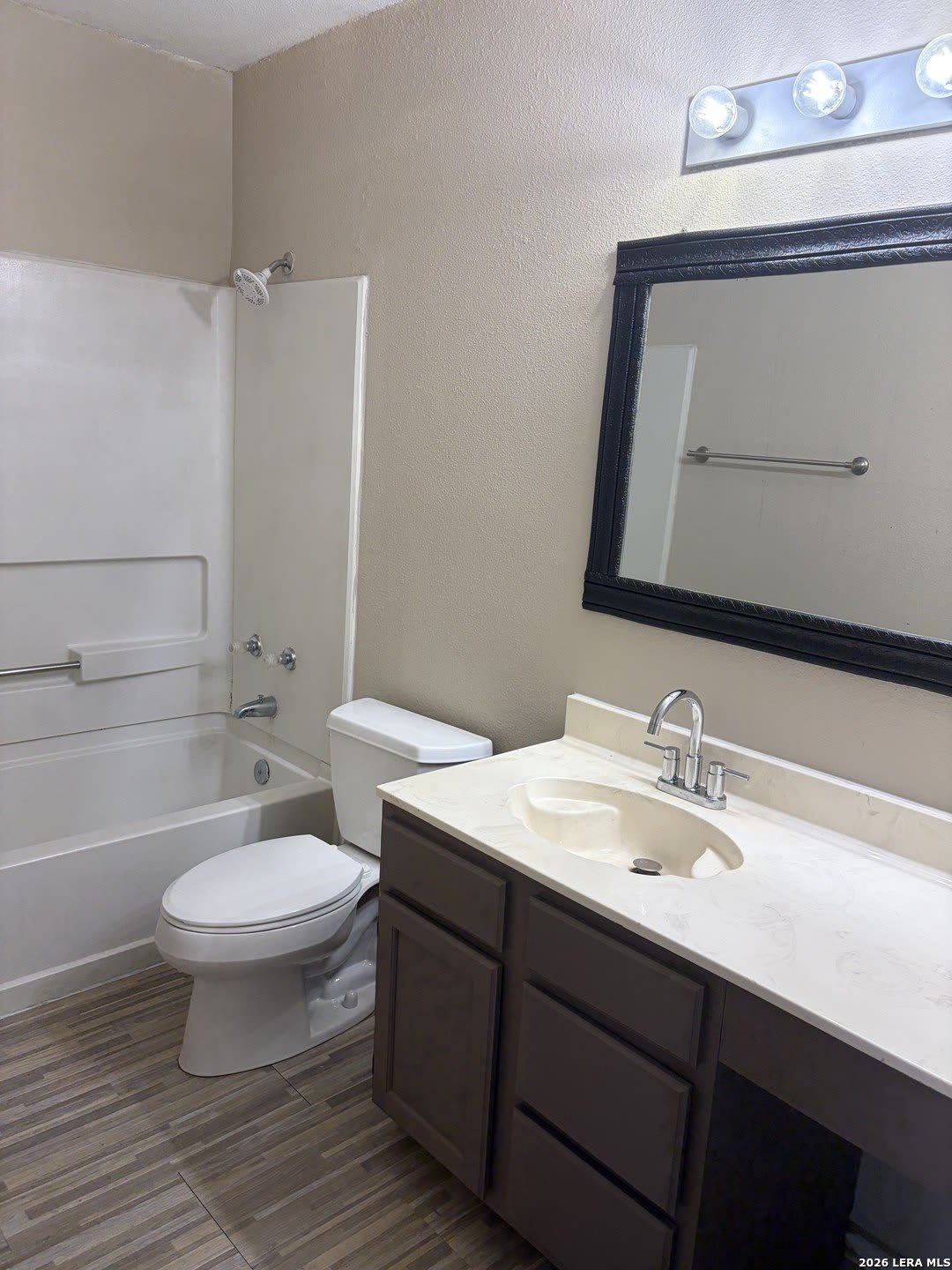 13210 LARKPLACE DR – photo 5