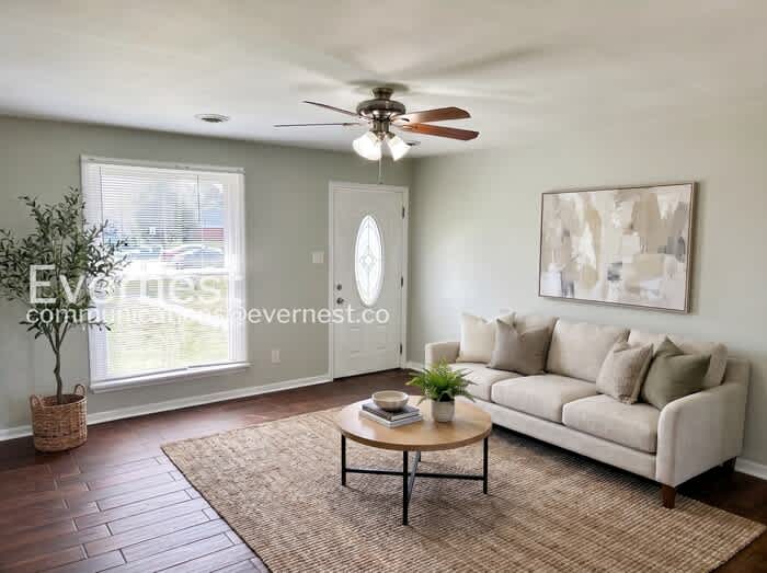 1252 West Moore Street – photo 2